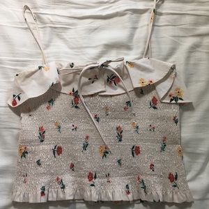 Cropped Feminine Ruffled Flowery Top